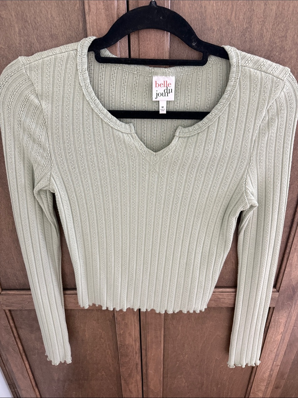 Belle Du Jour split notched V neck, Flirty lettuce edge trim